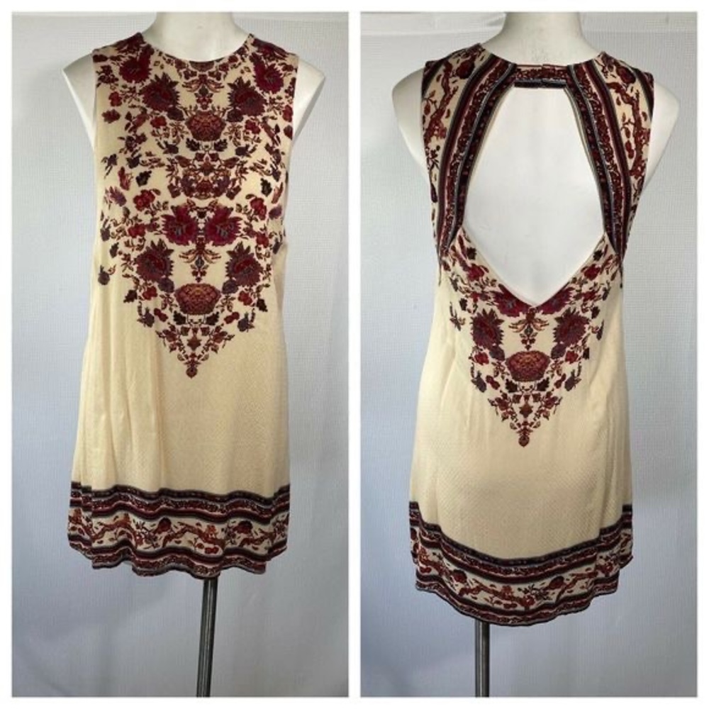 Ecote Dress Floral Boho Open Back Dress